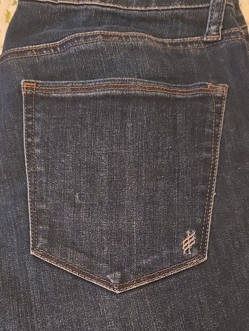 Silver Jeans Most Wanted Skinny 28/27 Dark Blue Wash